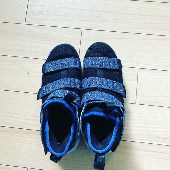 Lebron soldier 11 glacier grey - Picture 2 of 2